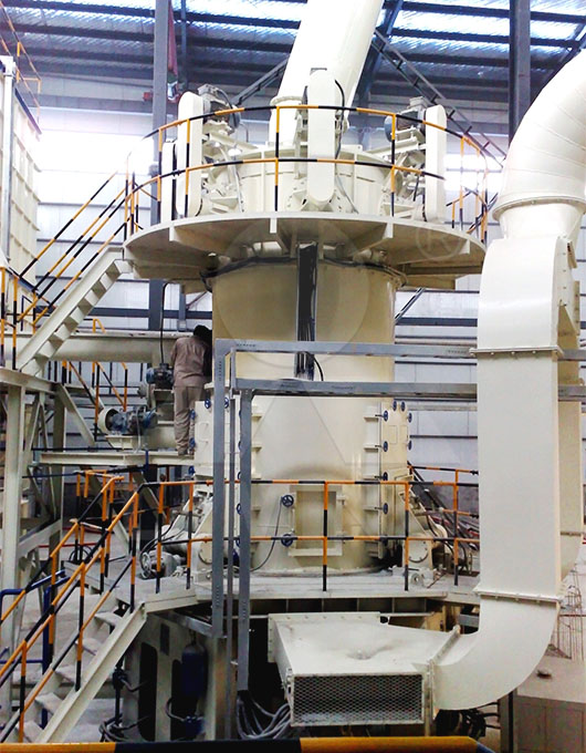 LUM超細(xì)立式磨粉機(jī)