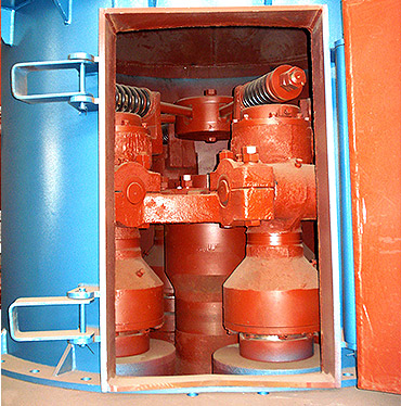 雷蒙磨粉機內部結構